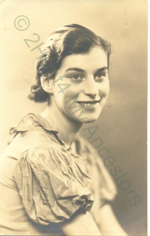 Maude (Peggy) Ethel HANDLEY